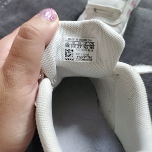 Toddler girls grand court